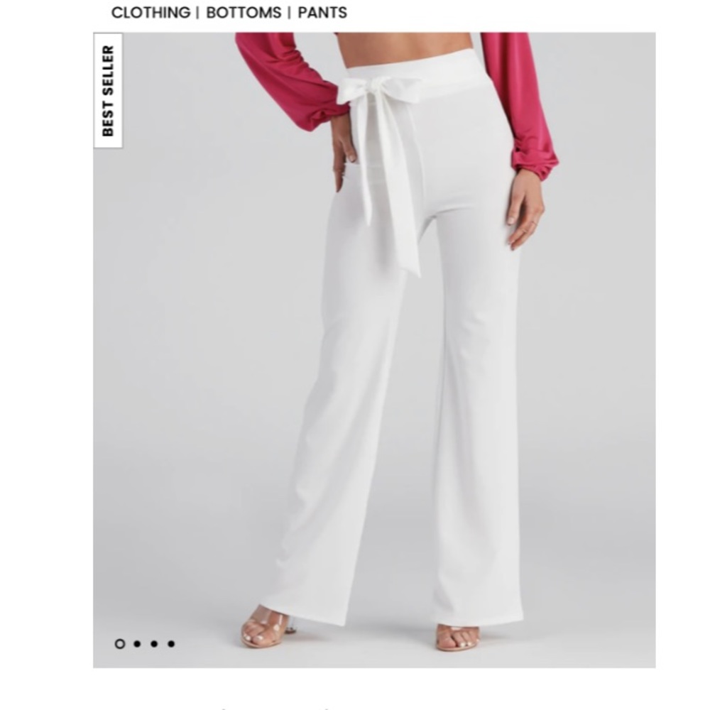 Windsor Store, tags still on, never worn, white pants with bow